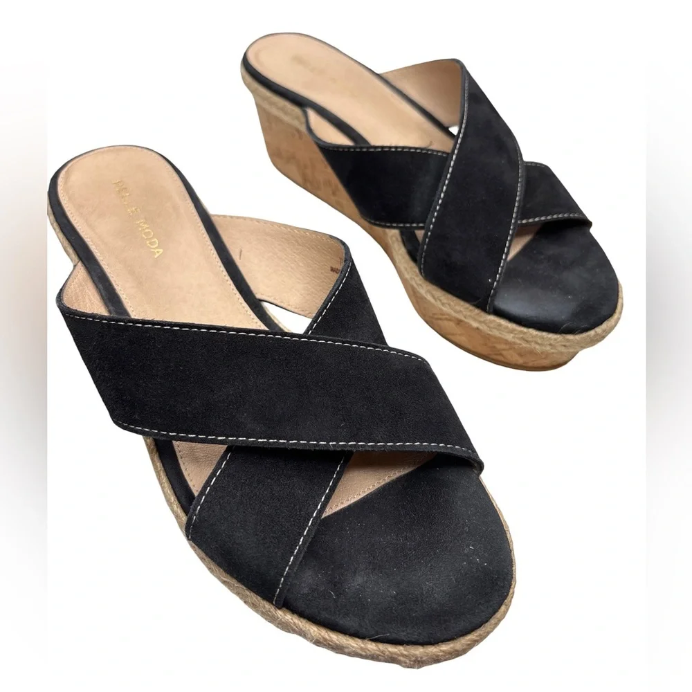 Pelle Moda Black and Tan Platform Espadrille Wedges 7.5